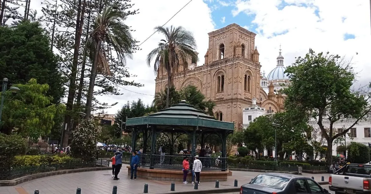 ** Pensión Hotel La Querencia Cuenca Ecuador